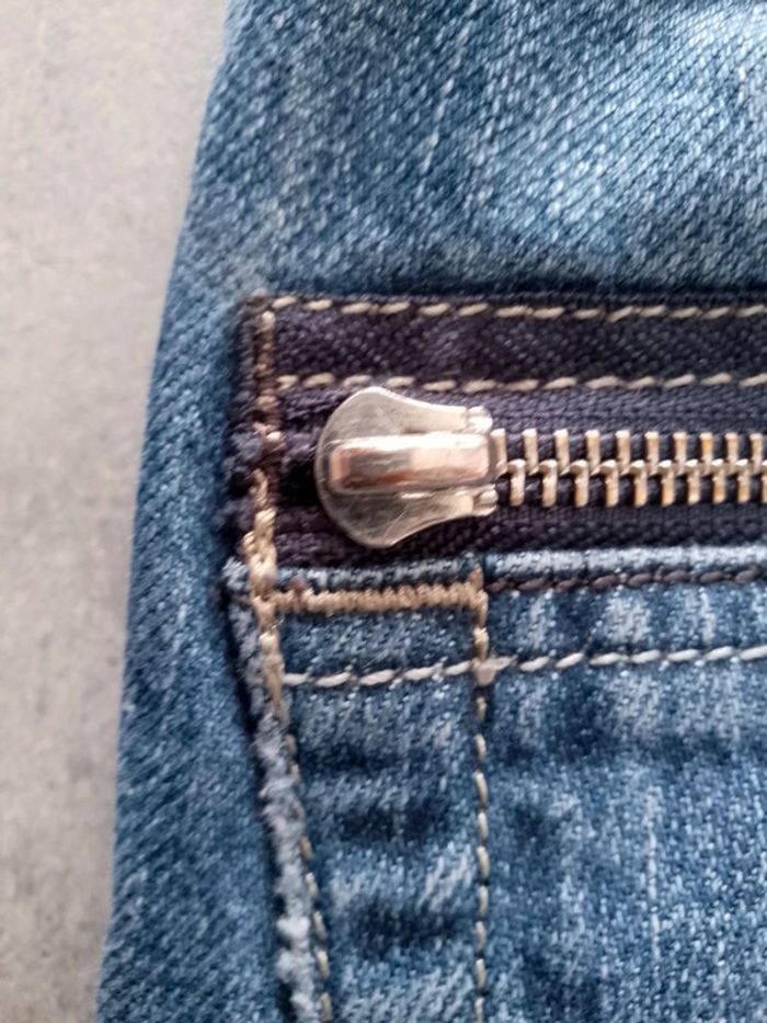 Jeans droit diesel - photo numéro 13