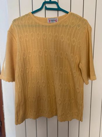 Haut vintage femme jaune Griffon T40