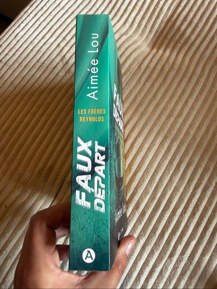 Livre « Faux départ » - photo numéro 2