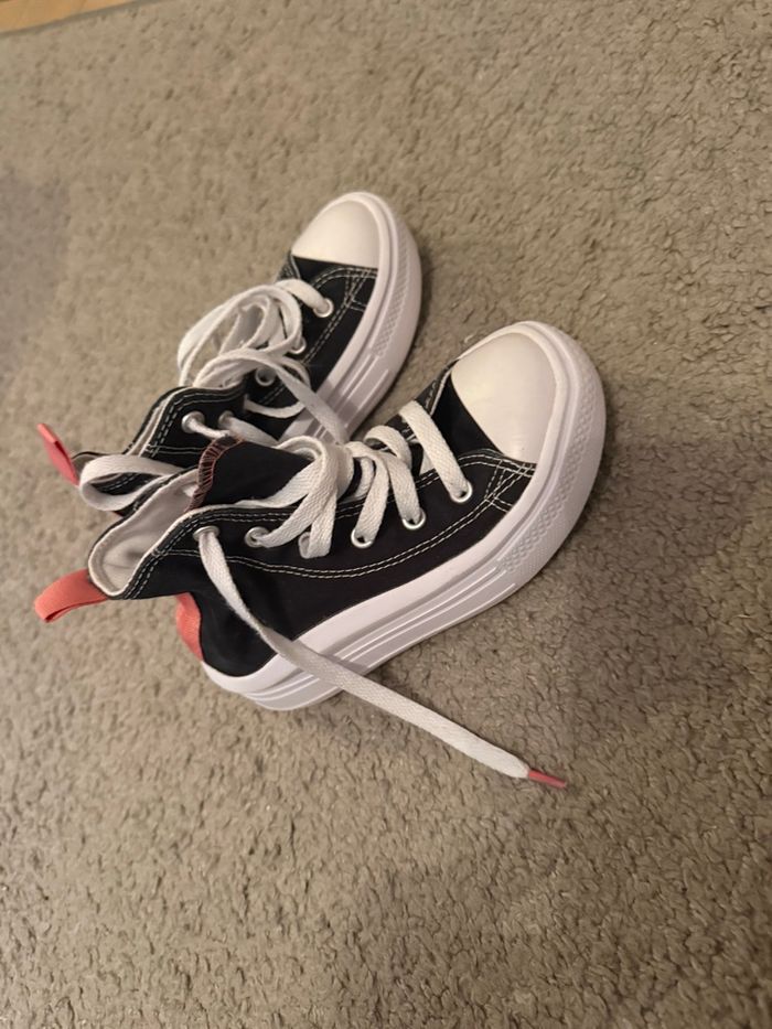 Converse - photo numéro 3