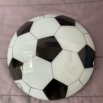 Lampe murale en ballon de foot