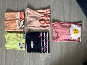 Lot 5 t shirt 