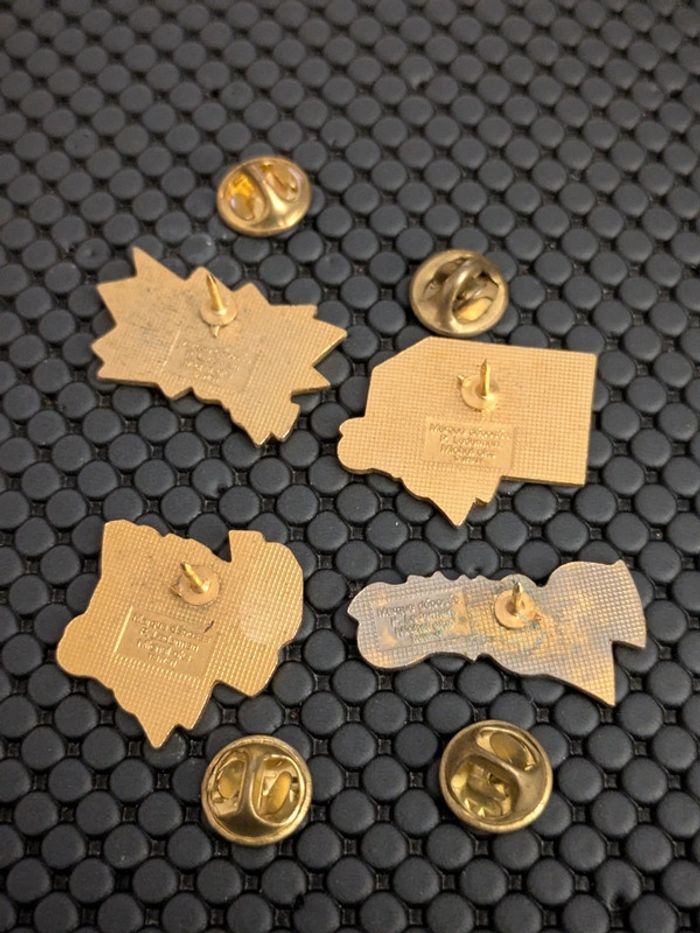 Série de 4 pin's Les Inconnus musiques - photo numéro 2