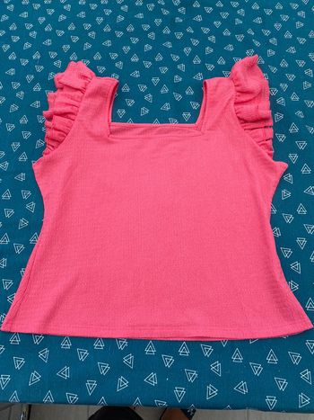 Très beau haut teeshirt xxl 46 neuf