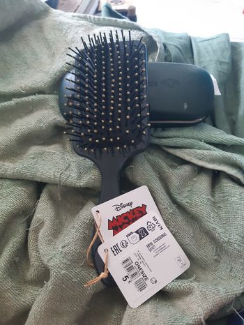 Brosse à cheveux