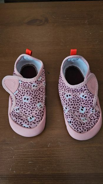 Chaussons taille 24