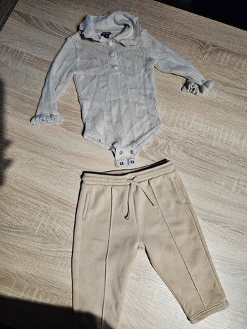 Ensemble bébé fille 9 mois