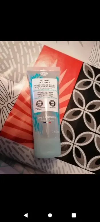 Gommage eclat fraîcheur Yves Rocher