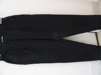 Pantalon à pinces noir à rayures blanches Tally Weijl taille 34