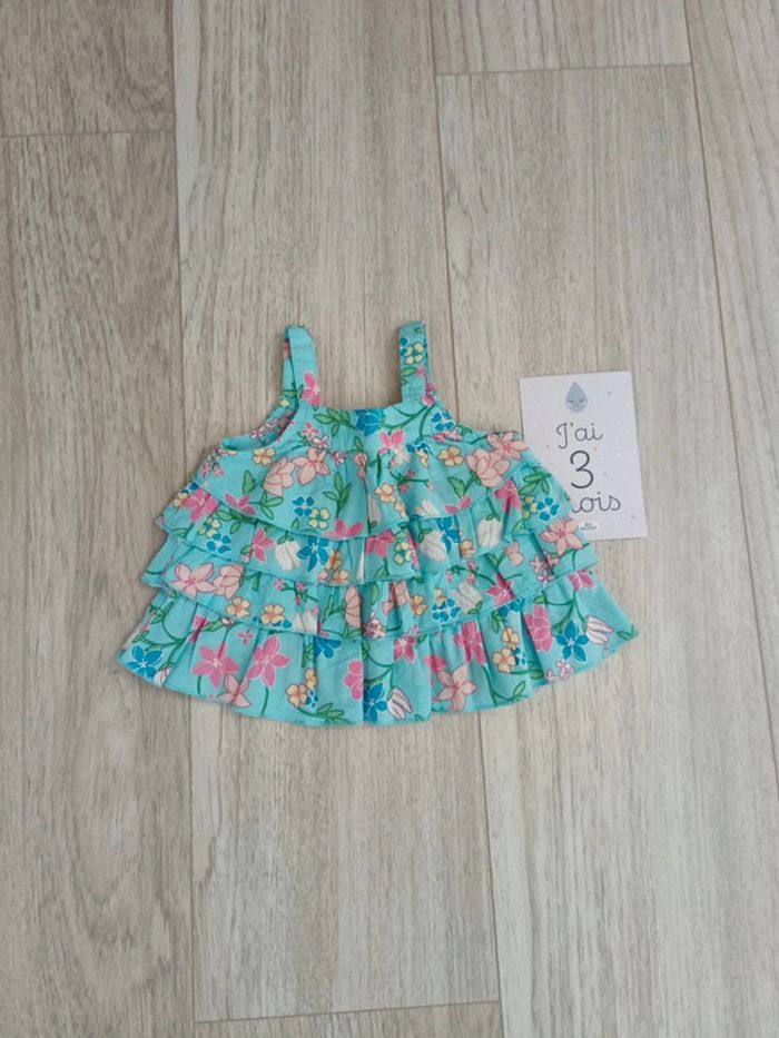 Robe a volants 3mois