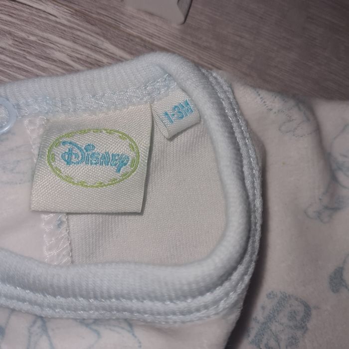 Pyjama & moufles winnie taille 1-3 mois disney - photo numéro 3