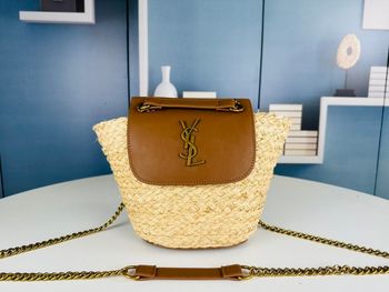 Yves Saint Laurent  1815