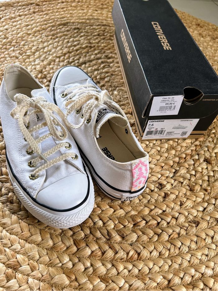 converse  blanche  fleurs 🌸