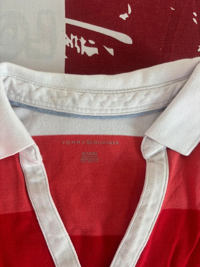 Polo Tommy Hilfiger taille L/XL blanc liserés rouge col V ouvert - photo numéro 6