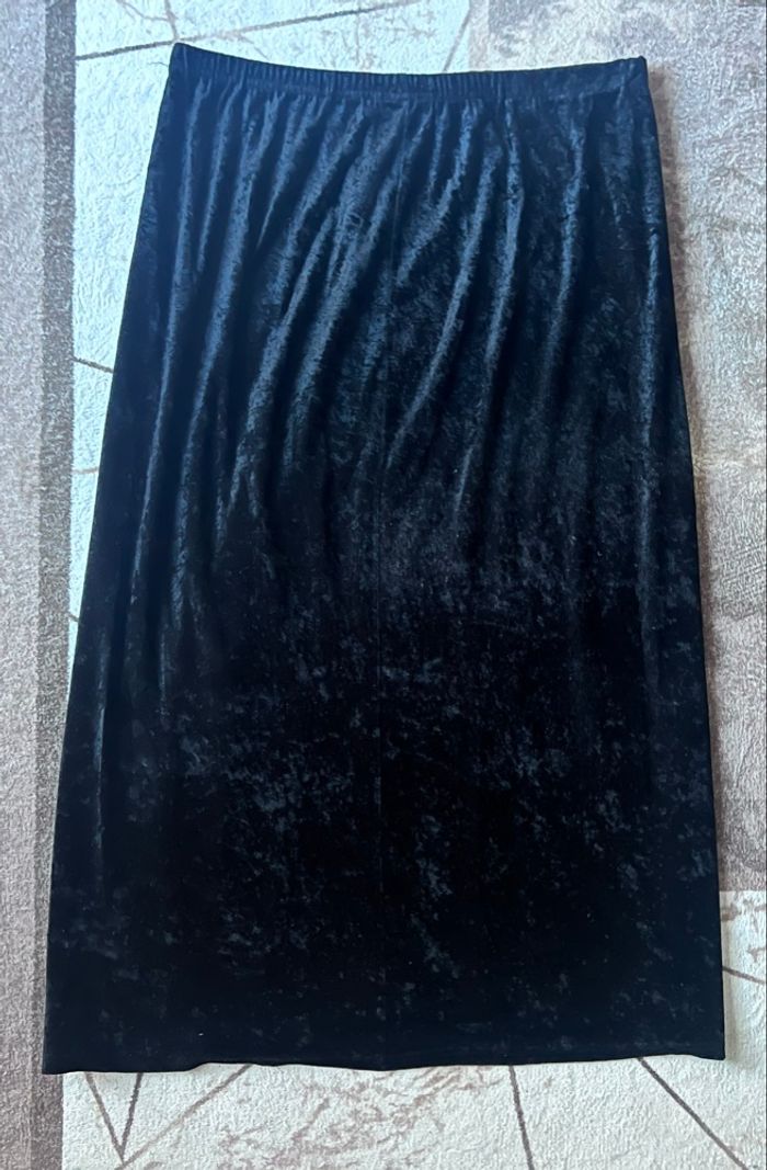 Jupe en velours noire - photo numéro 3