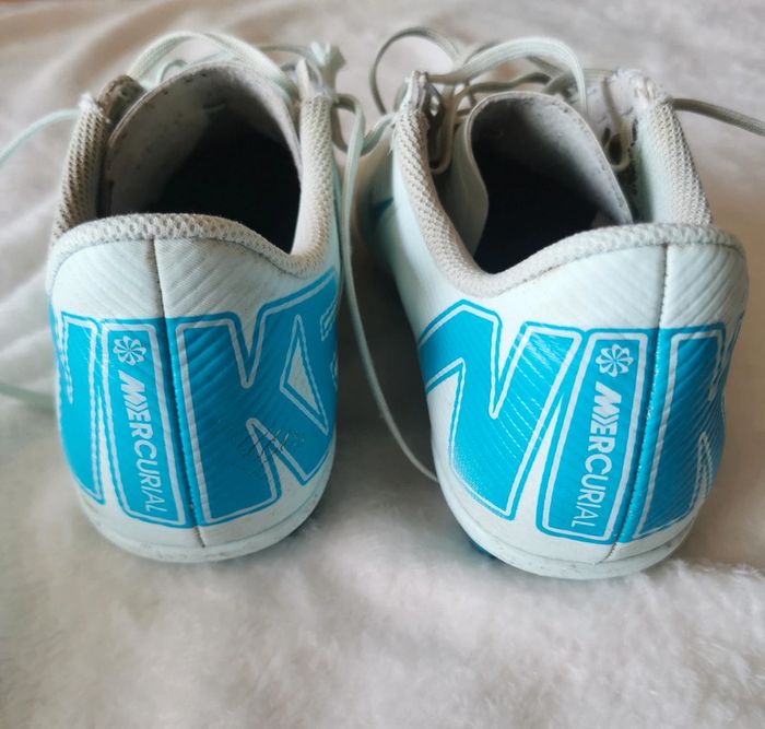 Chaussures de foot - photo numéro 5