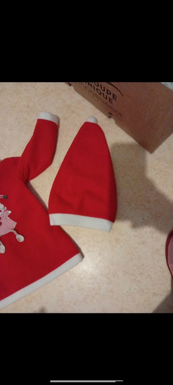 Robe de noël plus bonnet taille 6 mois - photo numéro 4