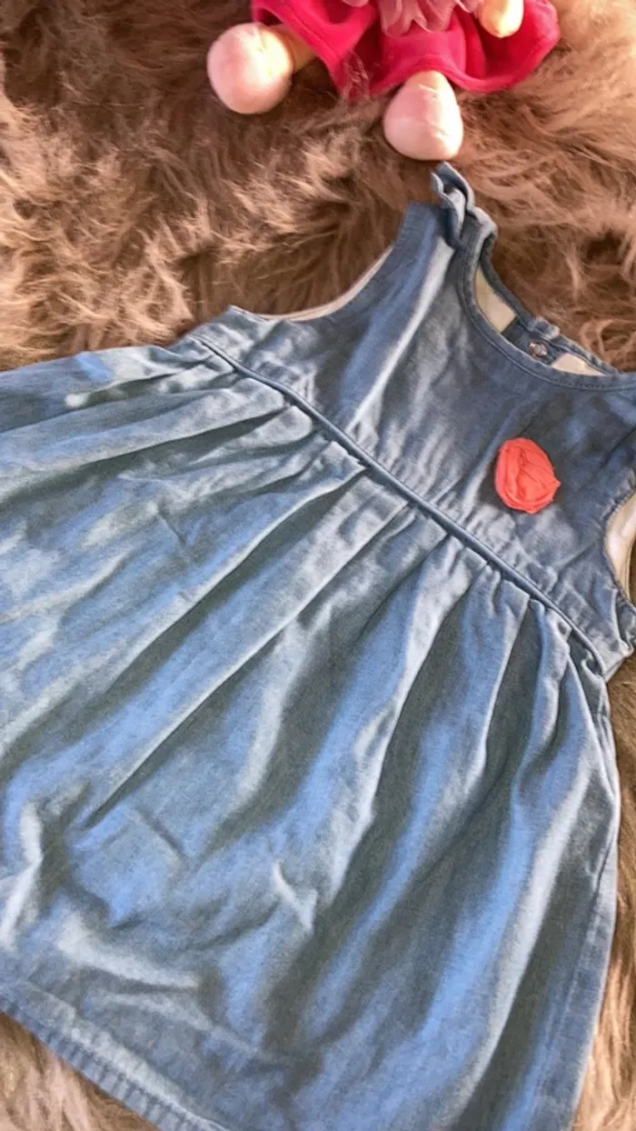 Robe kiabi 9 mois avec body intégré - photo numéro 2
