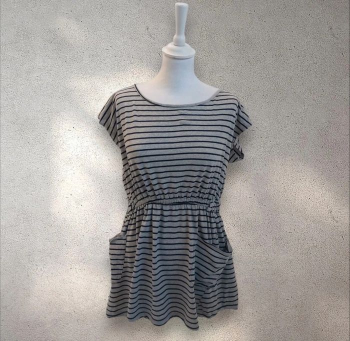 Robe manches courtes marinière zara taille 40