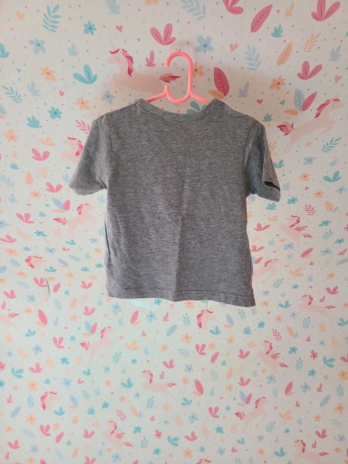 Tee shirt gris - photo numéro 2