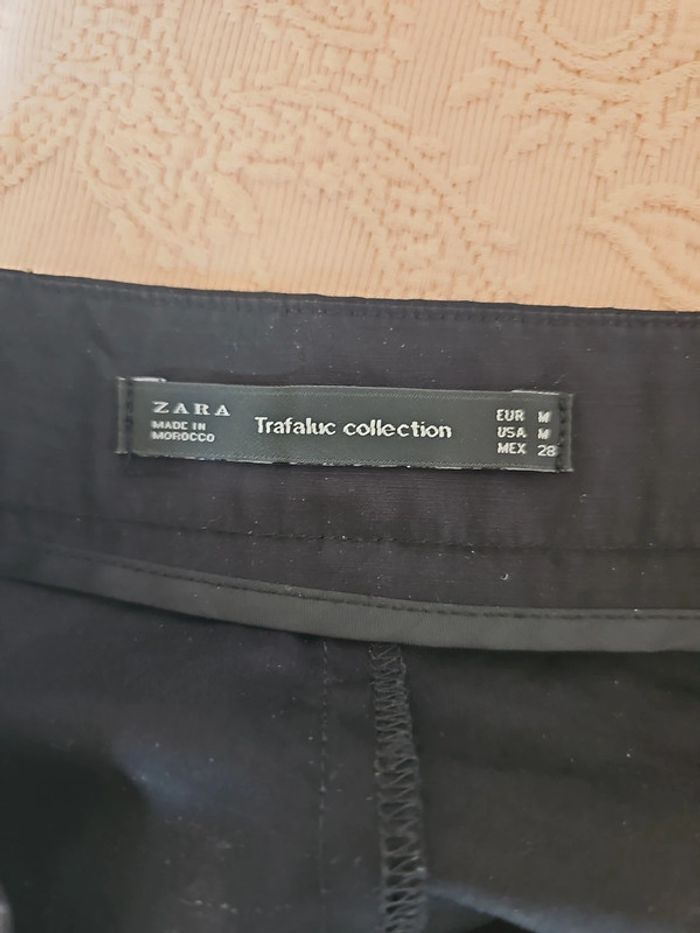 Jupe noire minimaliste Zara M - photo numéro 6