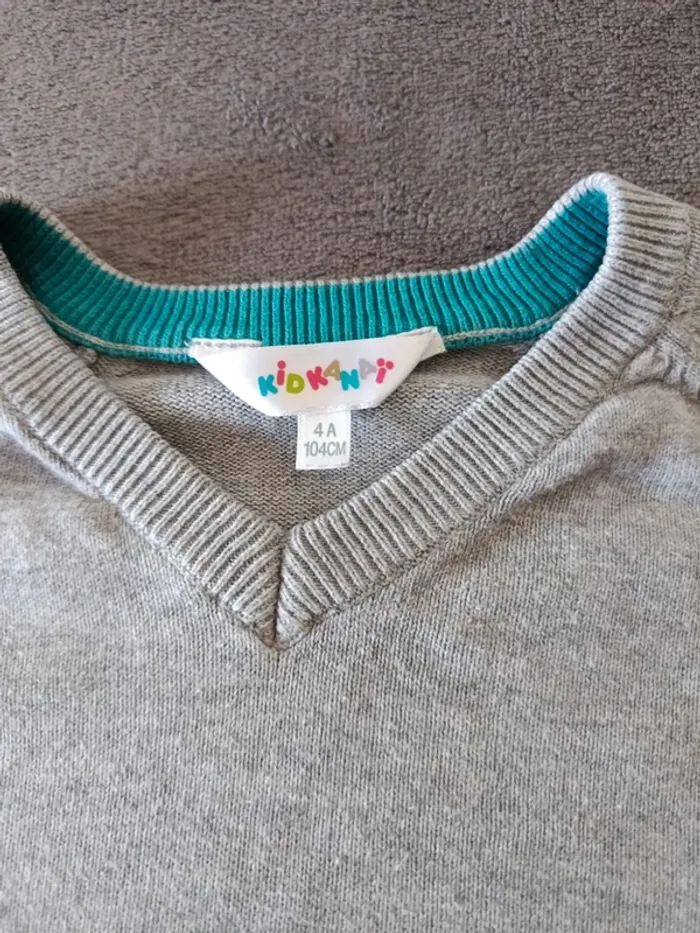Pull léger, col V 4 ans, Kidkanaï - photo numéro 2
