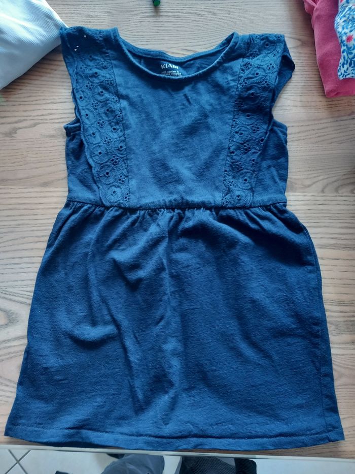 Robe.