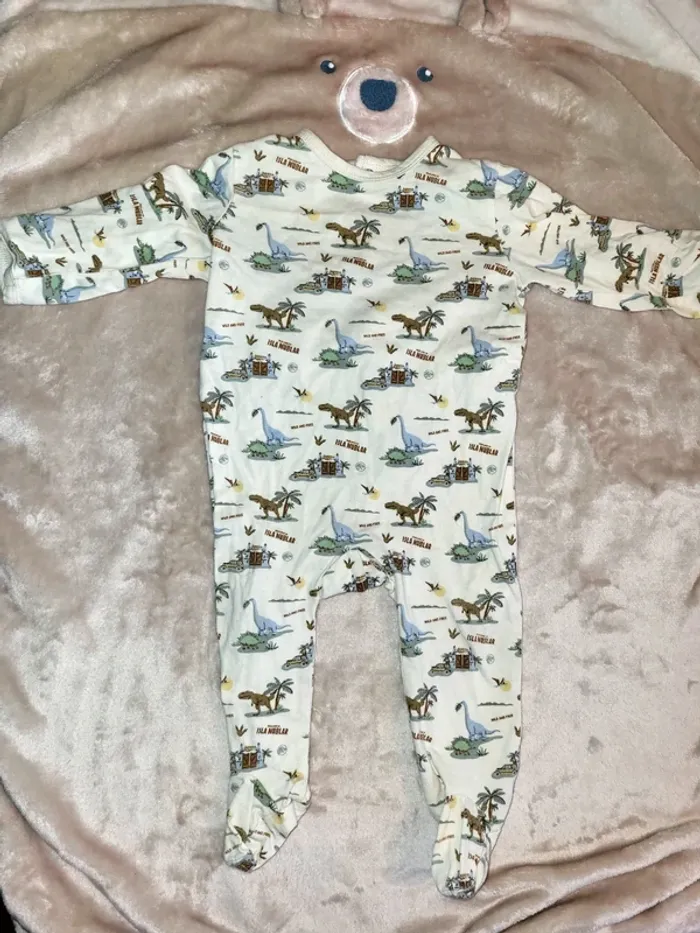 Pyjama dinosaure - photo numéro 2