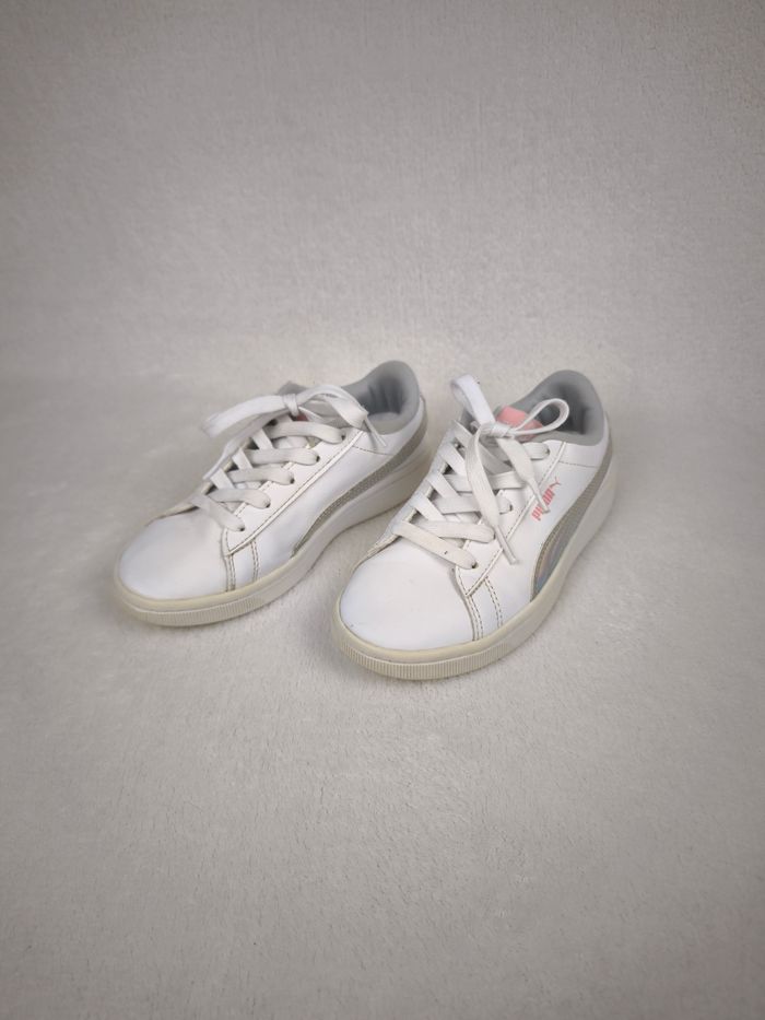Baskets Puma Vikky V2 Rainbow fille pointure 34 - photo numéro 2