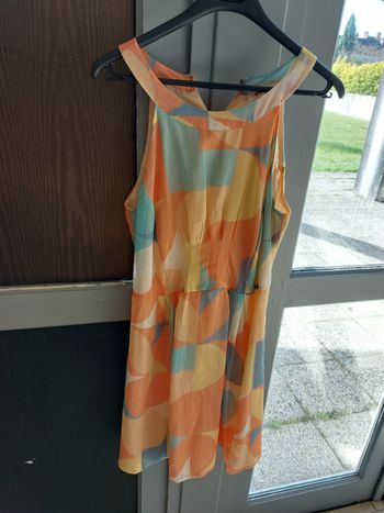 Robe de printemps de marque portée 1 fois