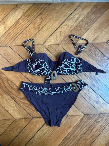 Neuf magnifique maillot de bain 2 pièces Darjeeling taille 38/90C