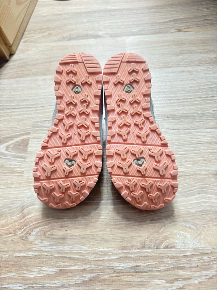 Chaussure randonné enfant T28 - photo numéro 2