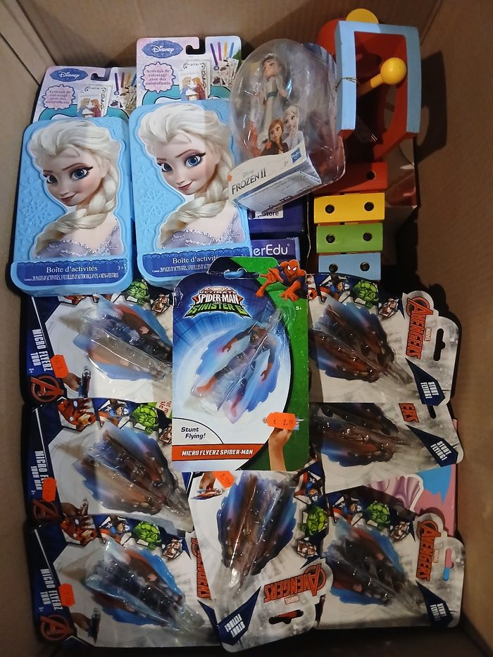 Lotnde 30 articles jouet/puériculture/bazard - photo numéro 4