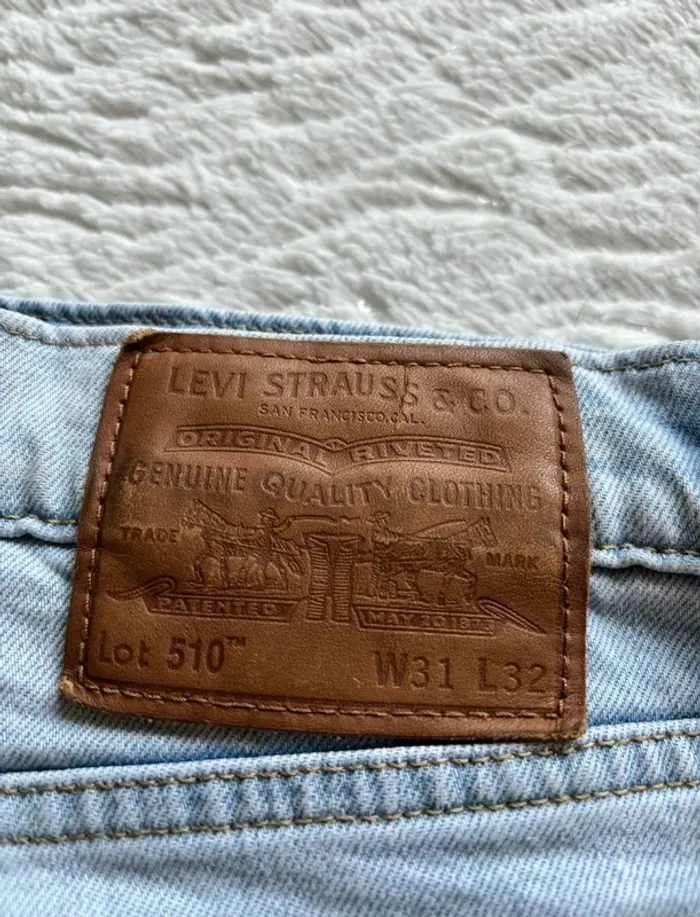 Jean Levi’s lot 510 homme bleu clair effet destroy léger skinny taille W31 40/42 M/L L32 big E - photo numéro 2