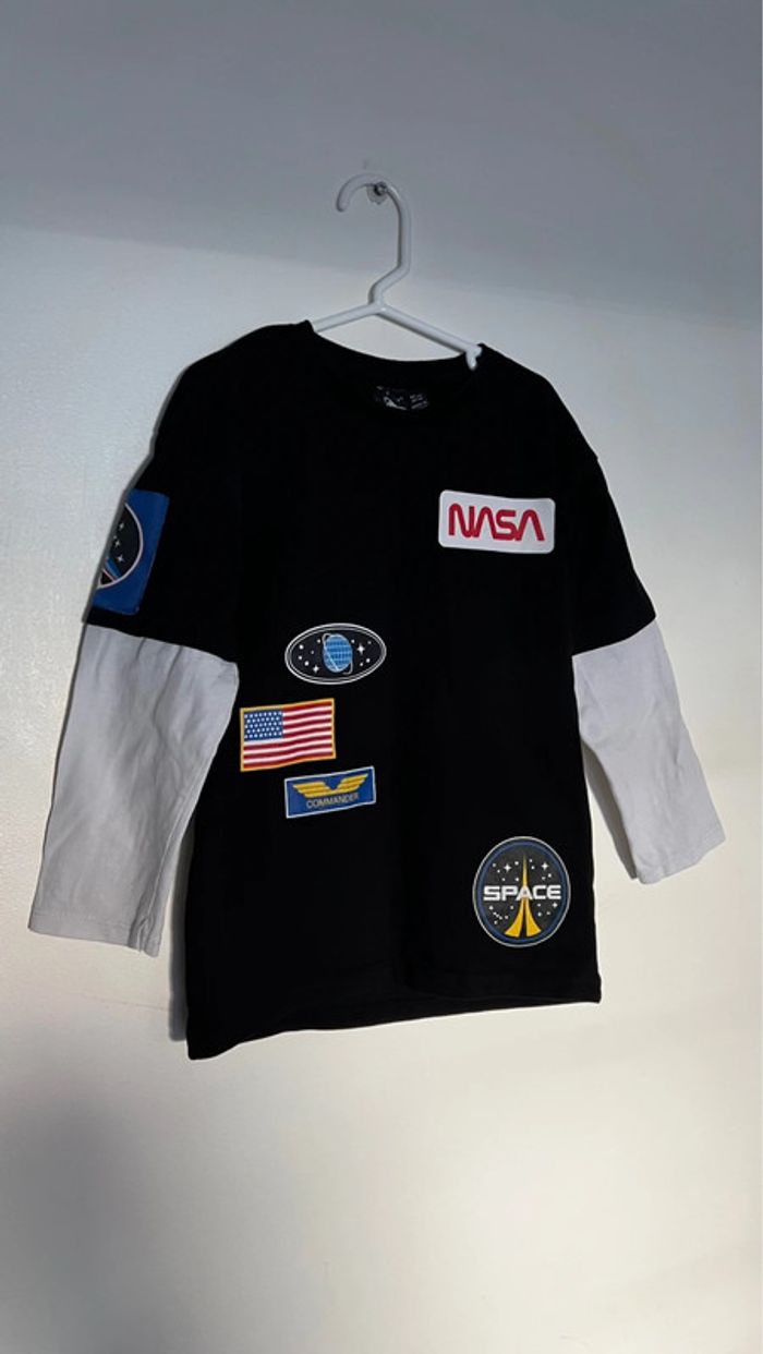 T-shirt garçon manche longue en parfait état . Taille 6/7 ans - photo numéro 6