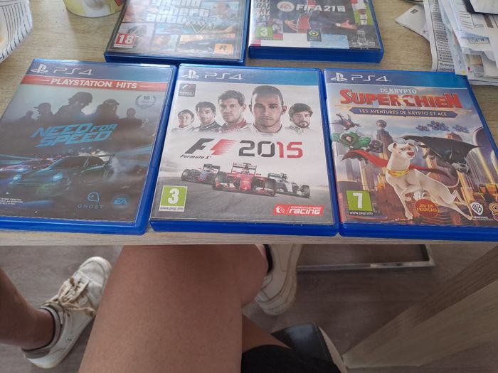 Vend ps4 250go - photo numéro 2