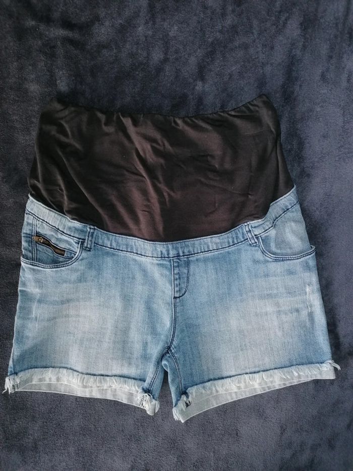 Short en jean de grossesse- Prémaman- taille 40