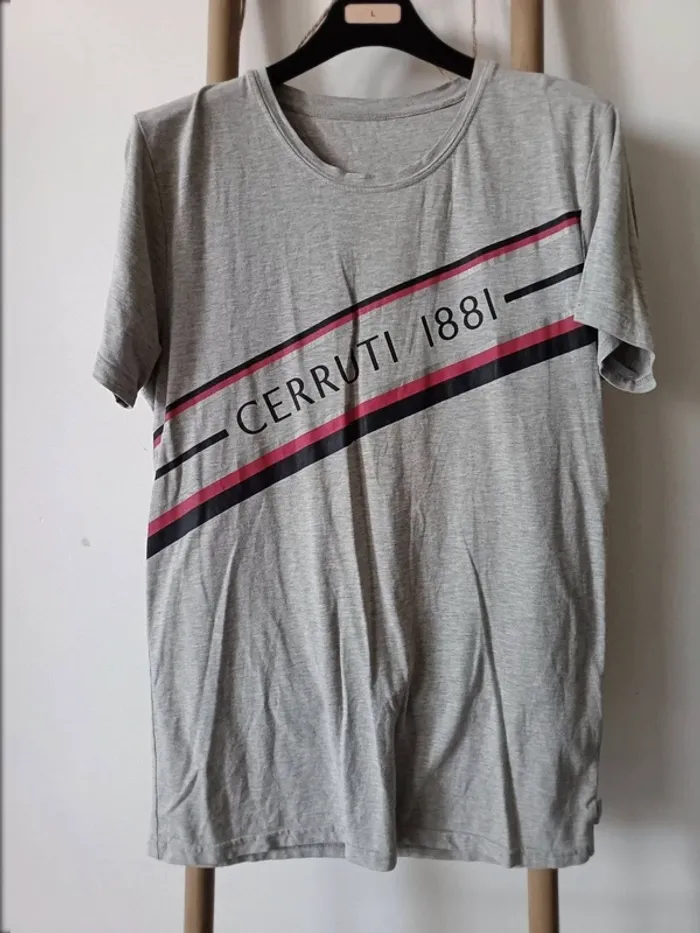 T-shirt gris Cerruti