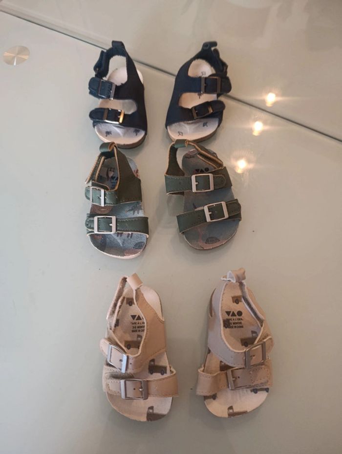 Lot 3 paires de sandales 3-6 mois