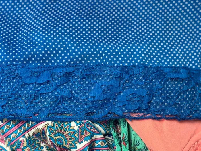 Belle robe mousseline bleue à pois dos dentelle XXXL/46 - photo numéro 11