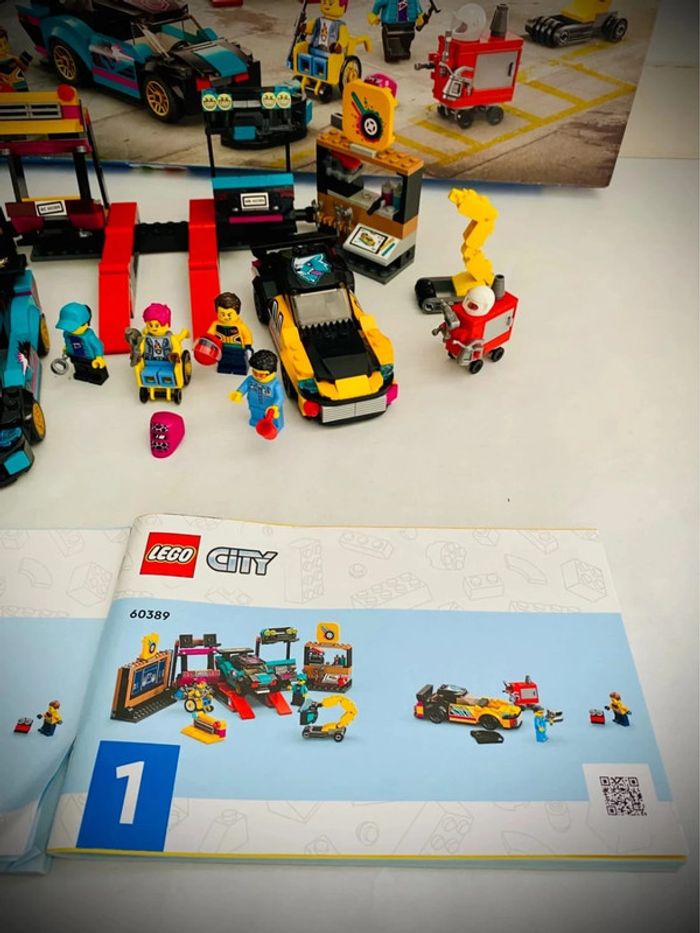 LEGO City 60389 - Le Garage de Customisation - Complet avec Boîte et Notice - photo numéro 10