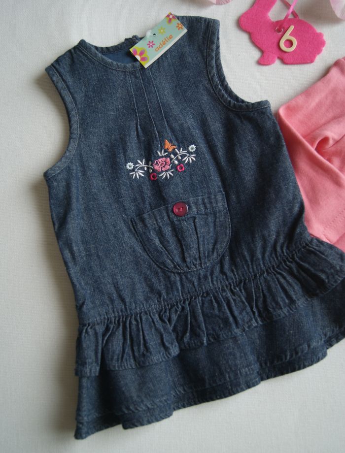 Robe NEUVE + Pull NEUF / à Offrir / avec étiquette / 6 Mois - photo numéro 2