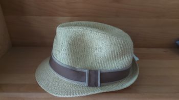 Chapeau