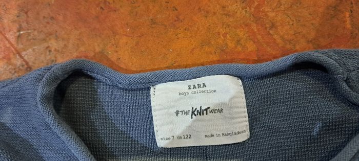 Pull garçon 7ans - photo numéro 2