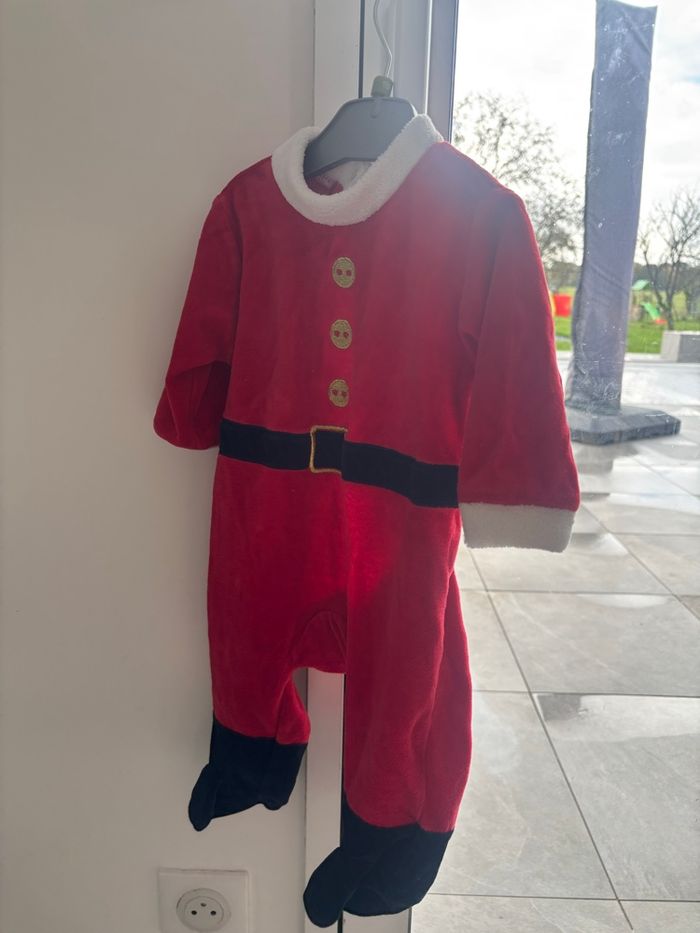 Lot de 6 Pyjamas de Noël 6 mois - photo numéro 5