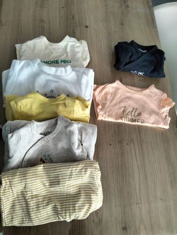 Lots vêtements bébé 1 mois