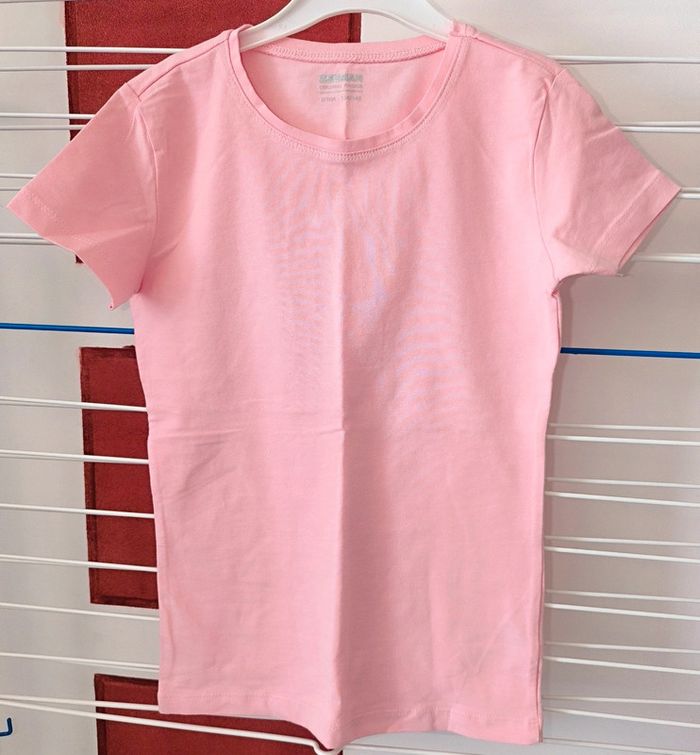 T-shirt fille 8 -9 ans / Zeeman