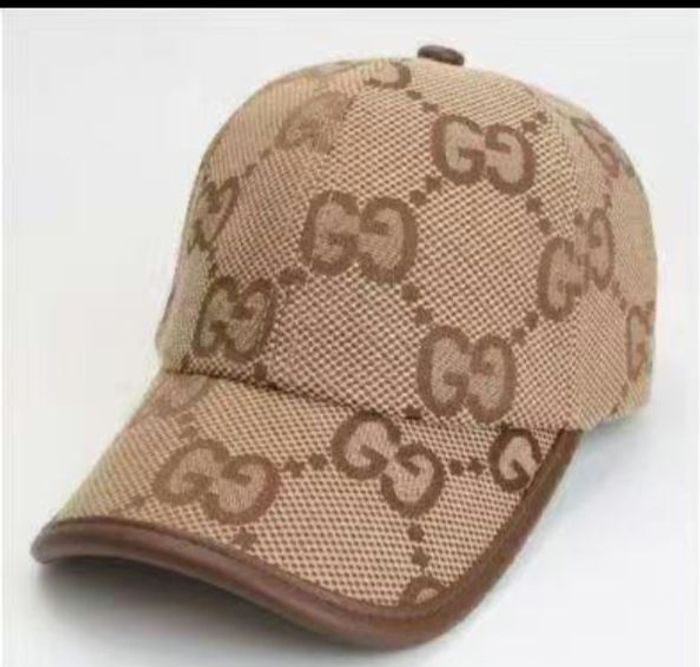 Casquette de luxe - photo numéro 5