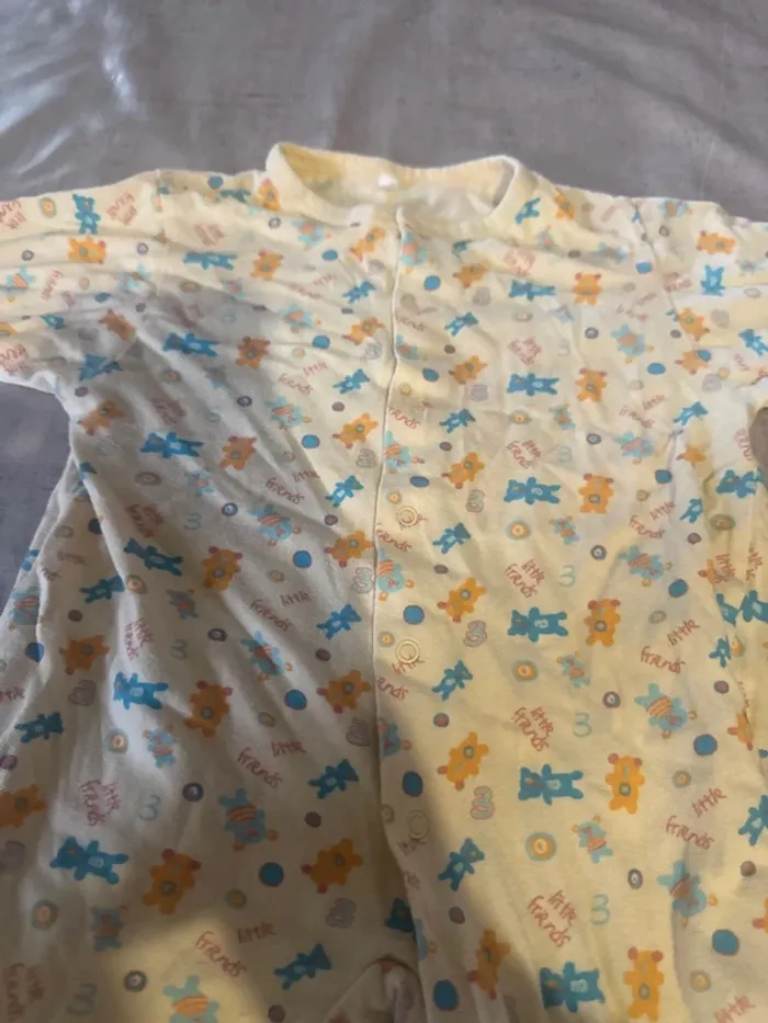Pyjama bébé 18mois - photo numéro 2