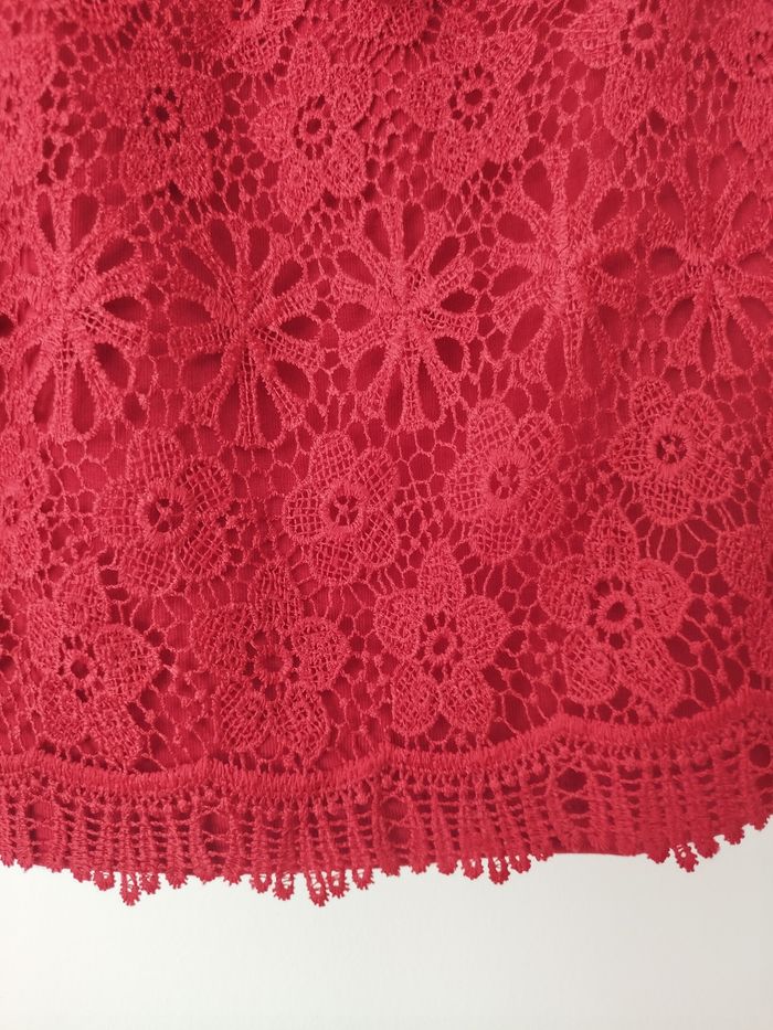 Magnifique jupe courte rouge Neuve ! Taille 42/44 - photo numéro 4